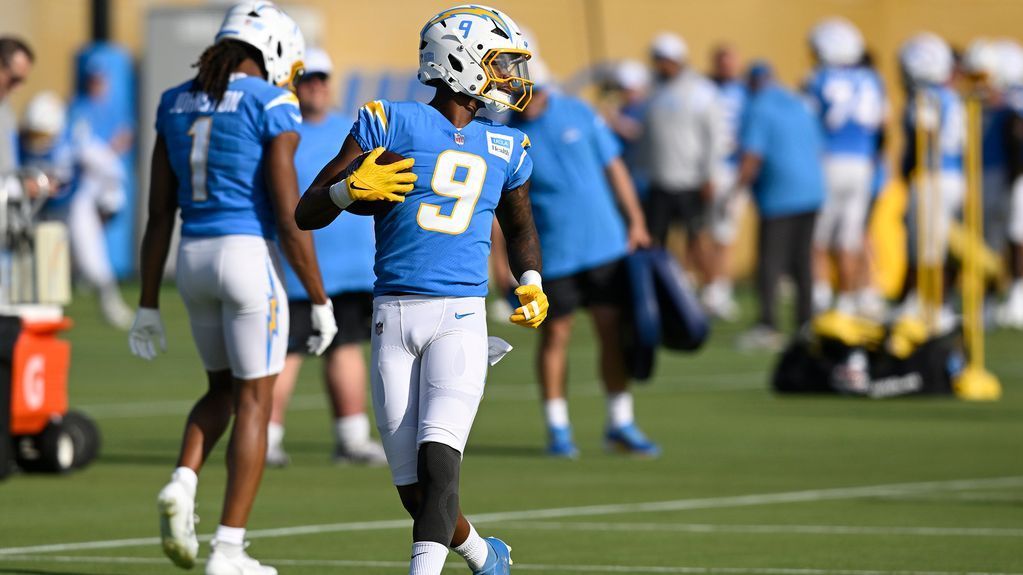 Falcons sign ex-Charger Chark to boost WR group